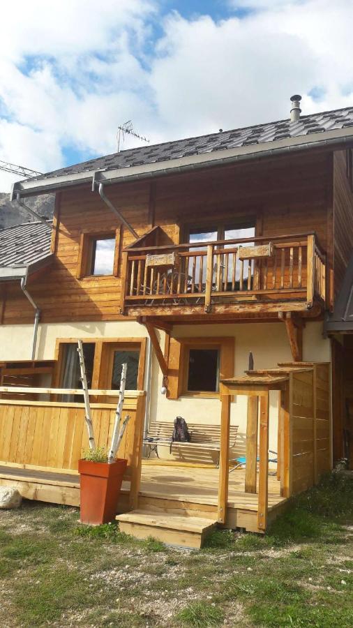 Le Chalet De Lili Névache Εξωτερικό φωτογραφία
